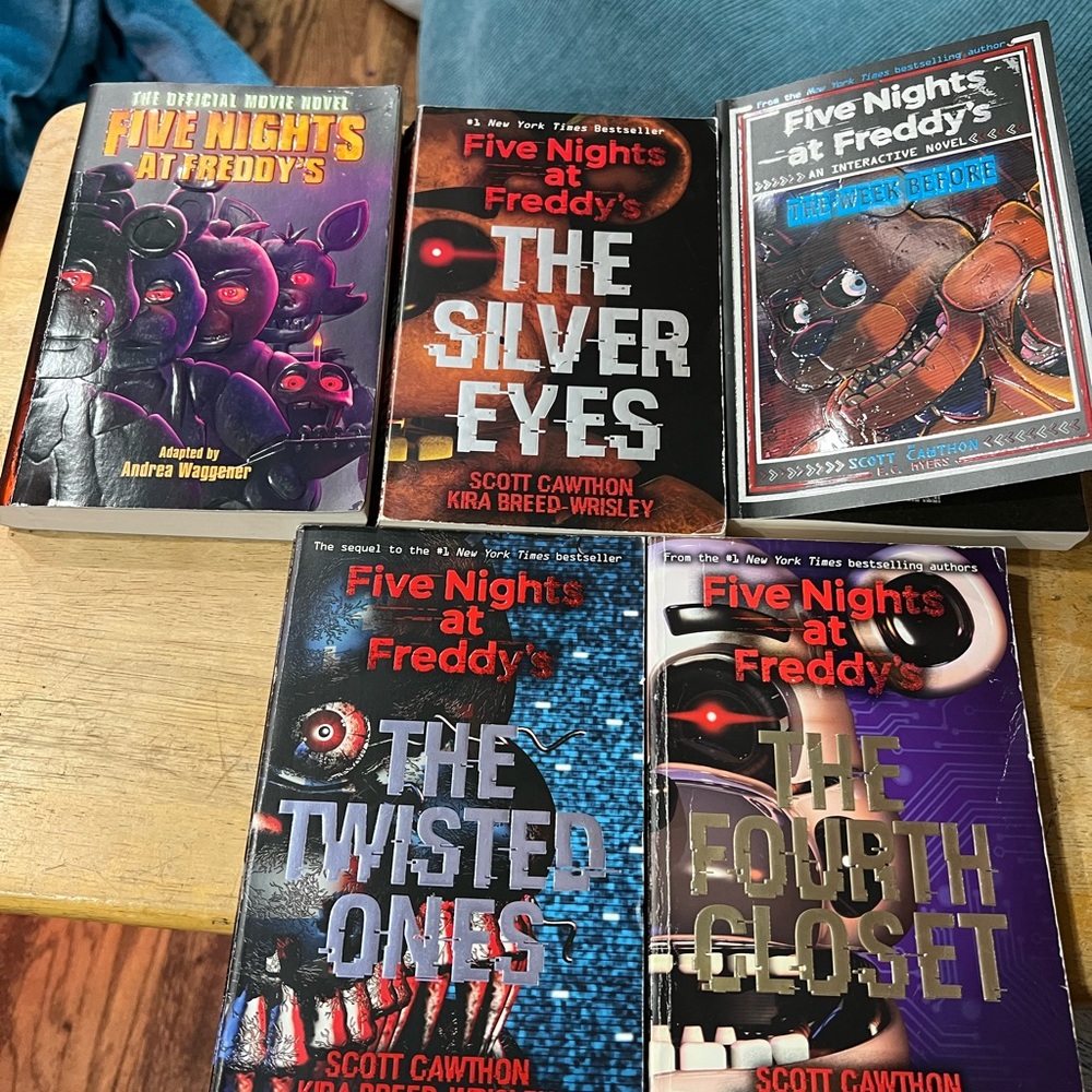 Five Nights at Freddy's Book Collection